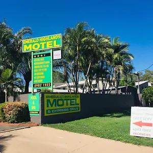 Highlands Motel